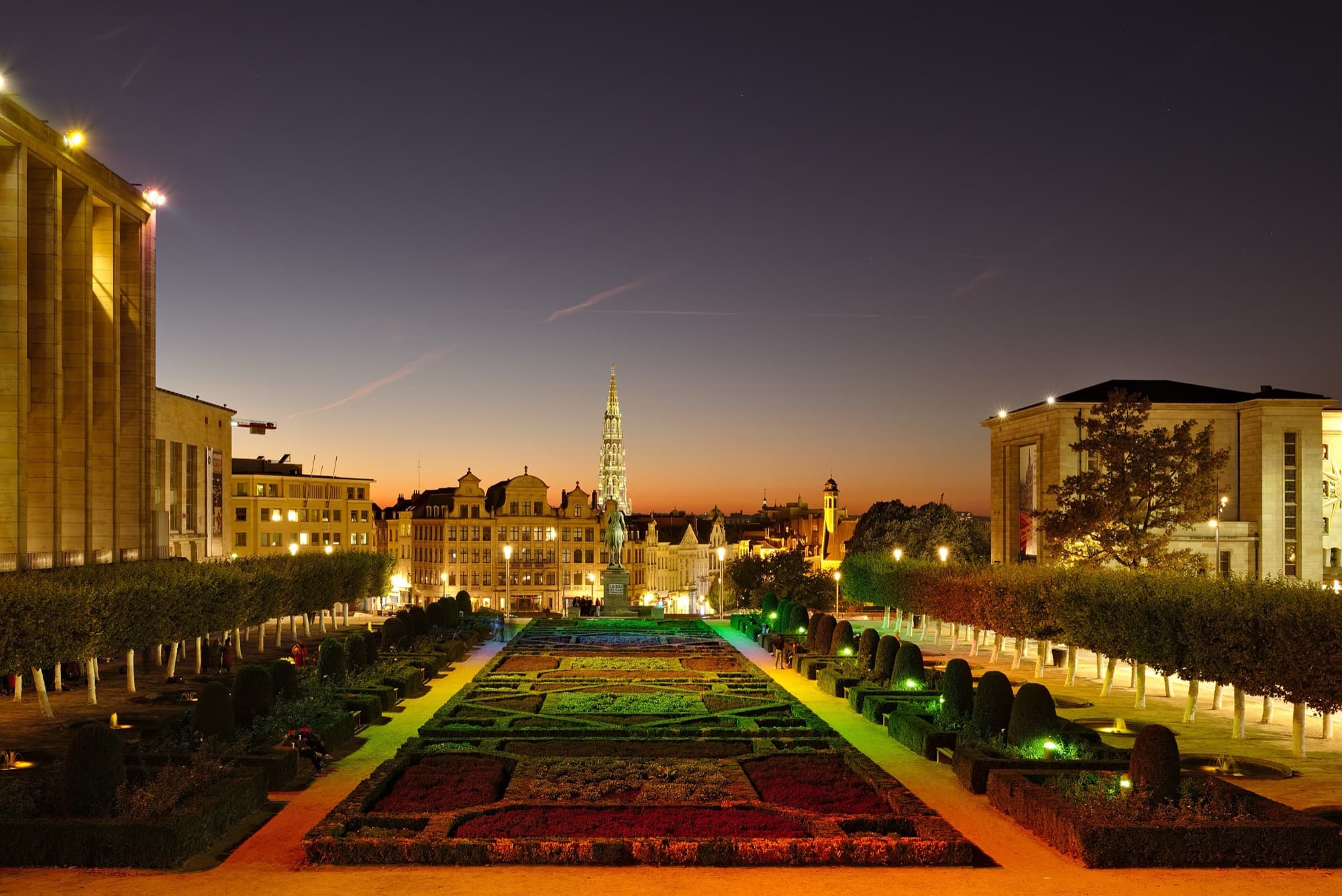 The Mont des Arts gardens in Brussels at dusk